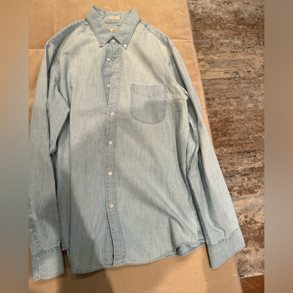J crew blue button down size medium slim fit